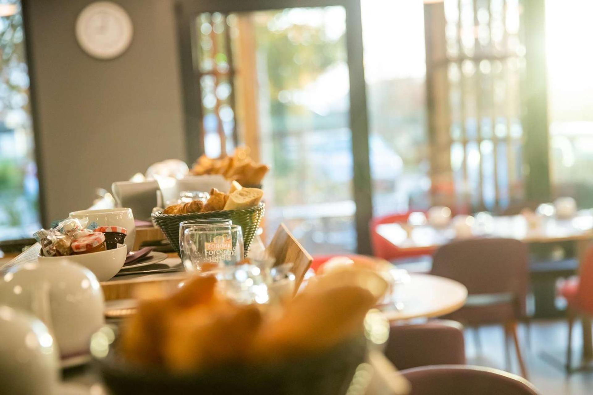 Brit Hotel Eden Spa Honfleur Eksteriør bilde
