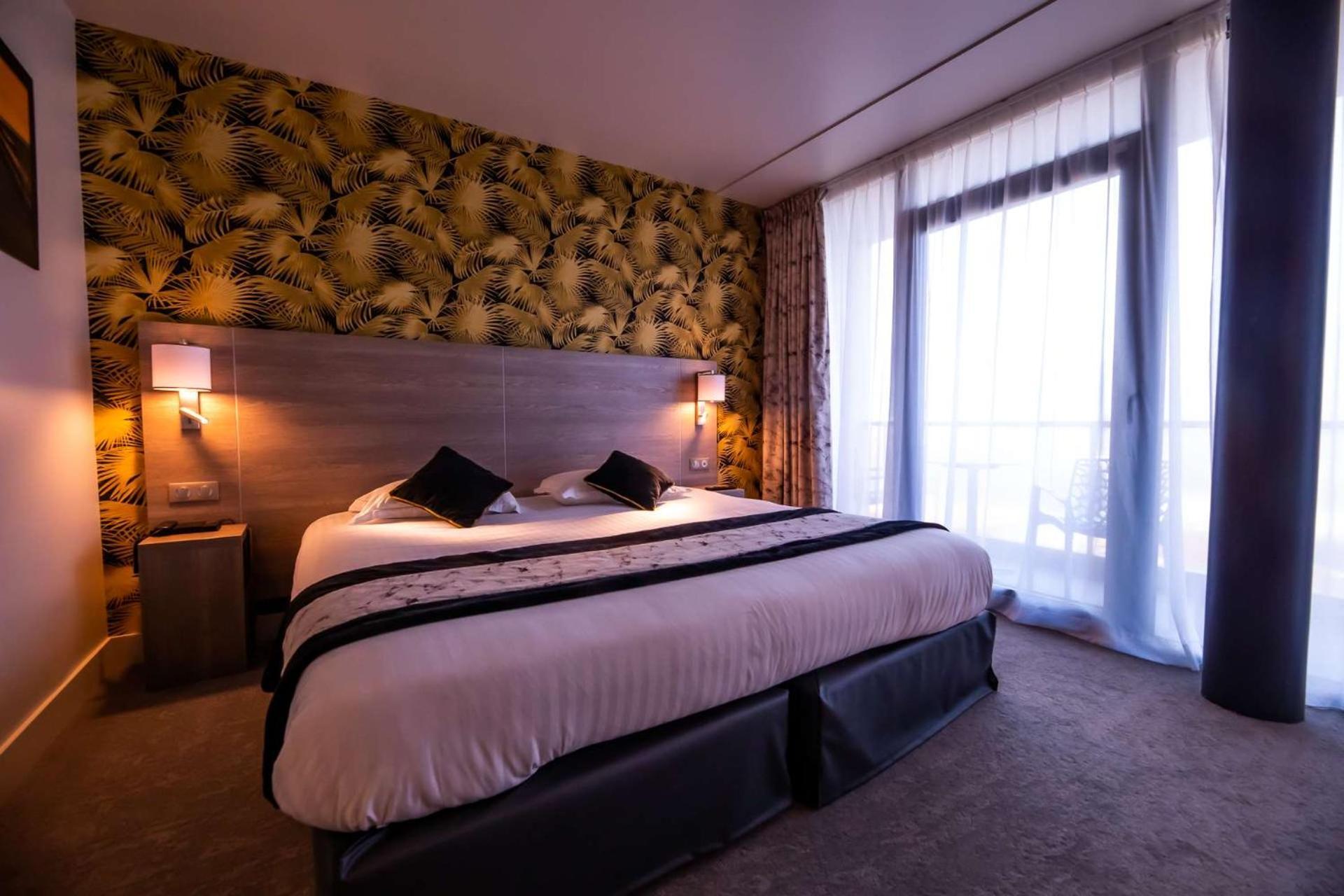 Brit Hotel Eden Spa Honfleur Eksteriør bilde