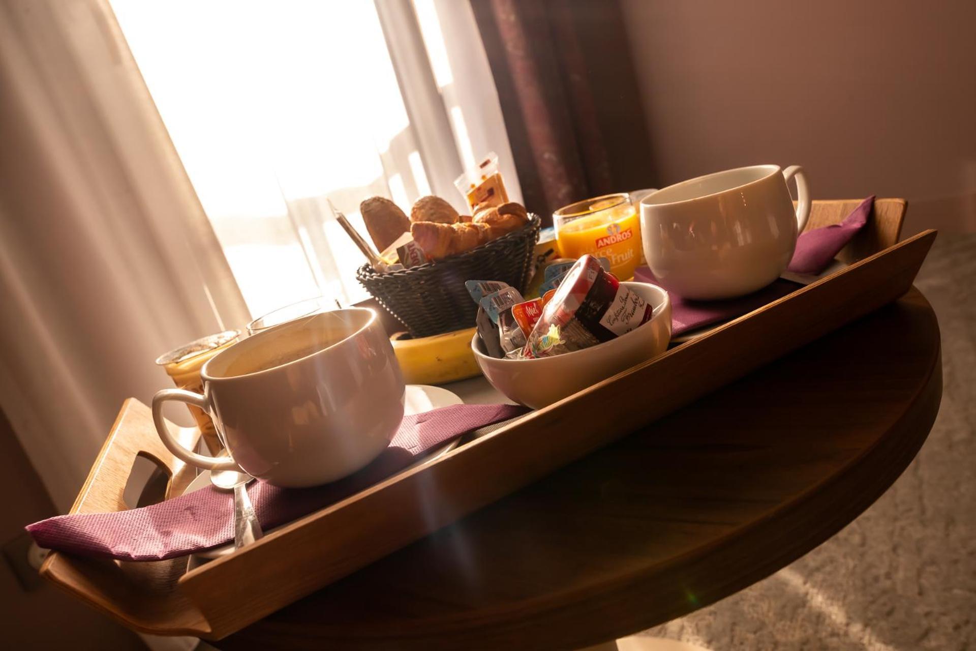 Brit Hotel Eden Spa Honfleur Eksteriør bilde
